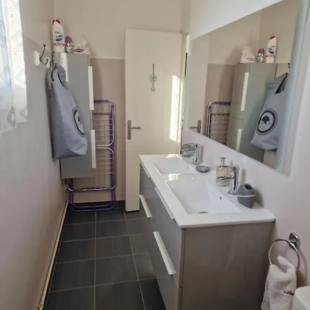 Location Coma Cheric Et Parking *