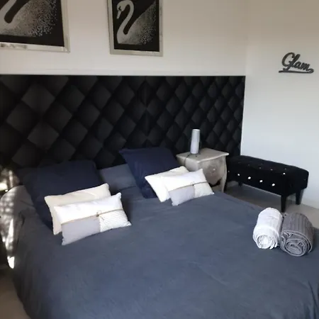 Location Coma Cheric Et Parking *